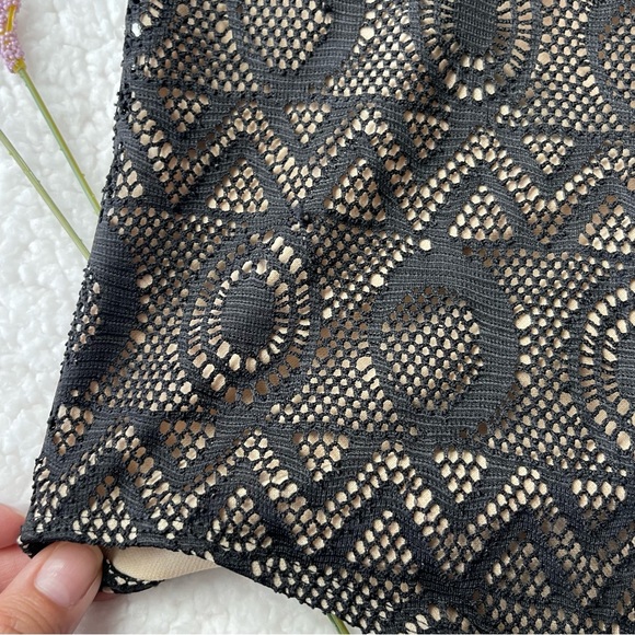 Pre-Loved one piece Bathing Suit 🩱 - Picture 3 of 7